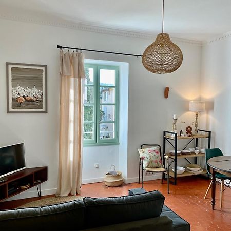 L'Ecrin De Mona Au Coeur De Lourmarin Apartman Kültér fotó