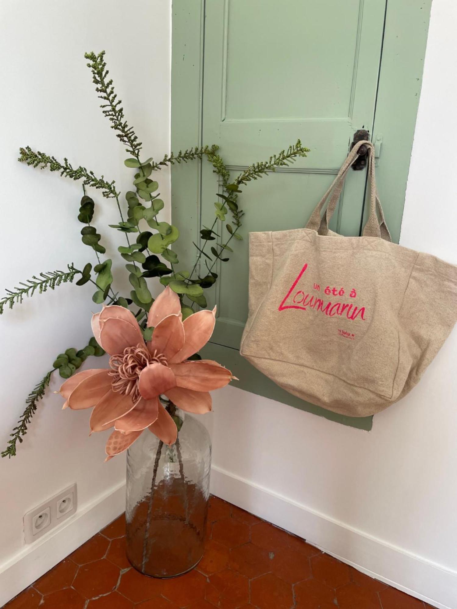 L'Ecrin De Mona Au Coeur De Lourmarin Apartman Kültér fotó